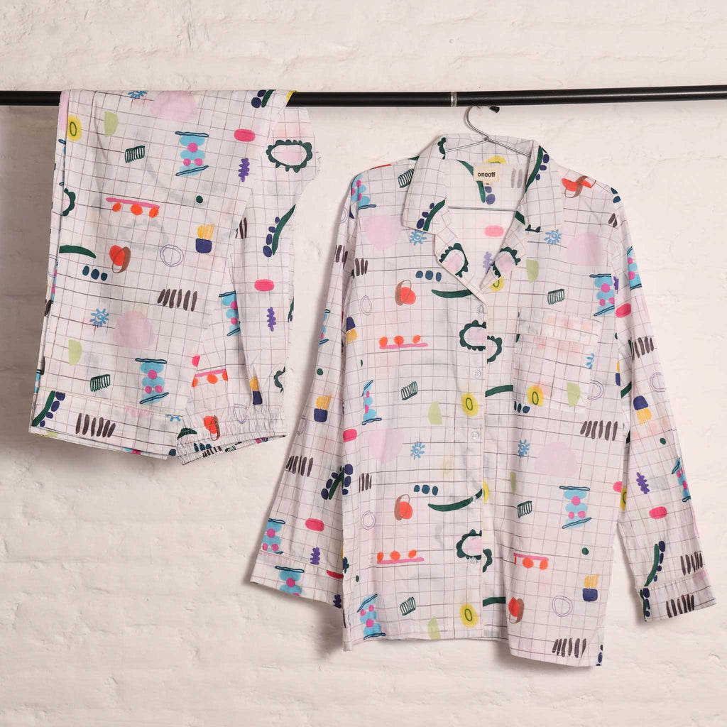 Pajama Set - Play Grid